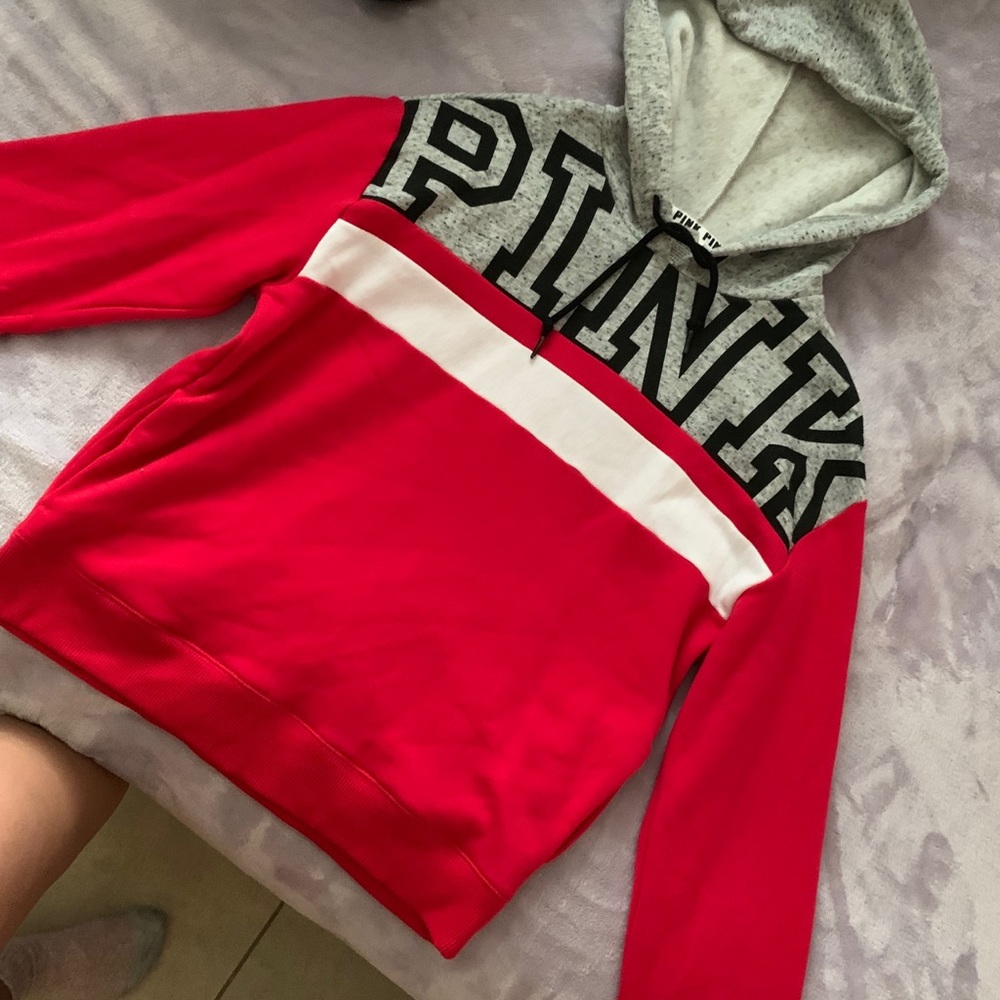 PINK pullover